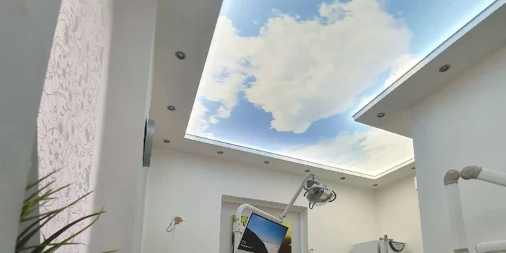 Komplexní dentální hygiena i vč. air-flow a odstranění zubního kamene, 50 minut