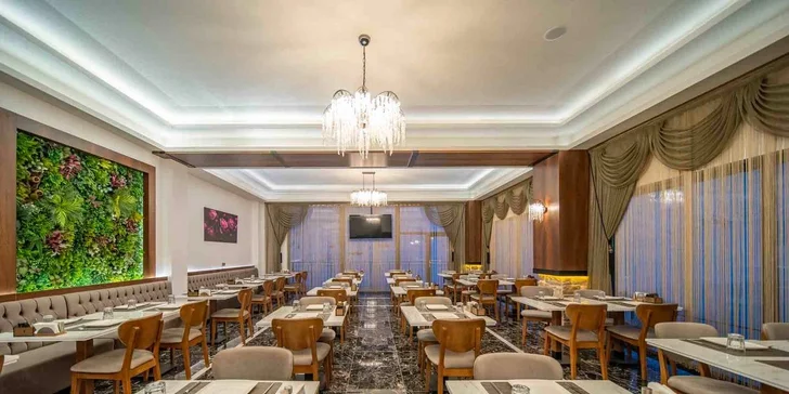 Lyžování v Turecku: 4* hotel Peony s polopenzí plus, bodovým skipasem a letenkami