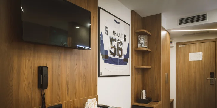 Pobyt se snídaní v Michalovcích, tematické pokoje pro milovníky hokeje a historie