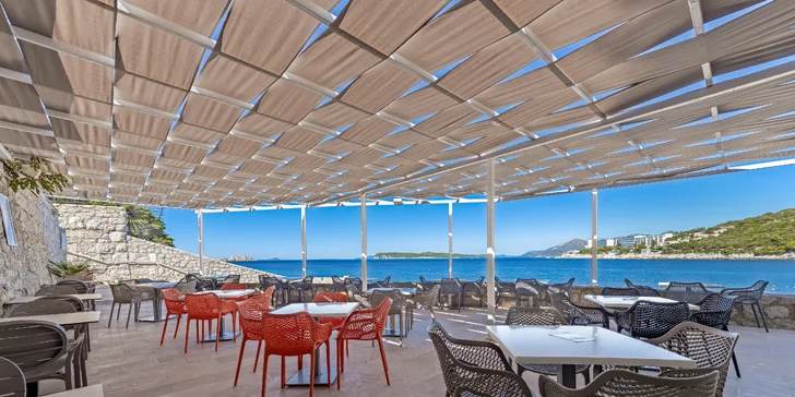 Dubrovník: hotel u pláže, polopenze a výhled na Elafitské ostrovy