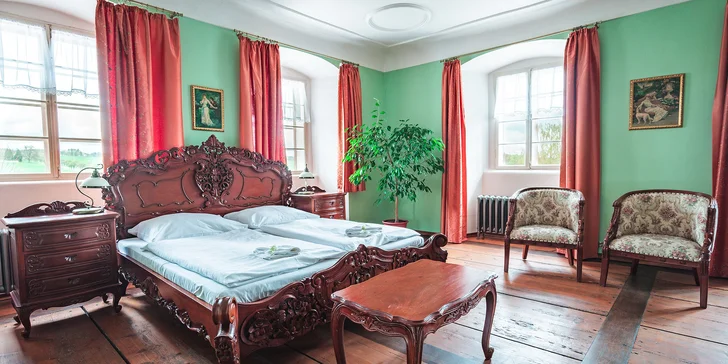 Romantický pobyt v Dubenci: bývalá fara se snídaní a vířivkou