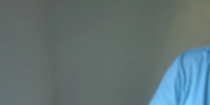 Jemný chemický peeling s AHA kyselinami nebo luxusní Golden Glow Ritual