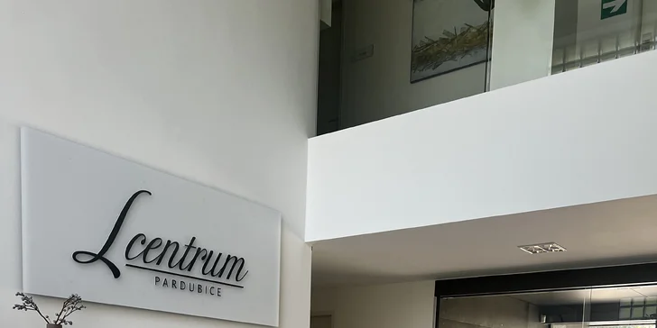 Jemný chemický peeling s AHA kyselinami nebo luxusní Golden Glow Ritual