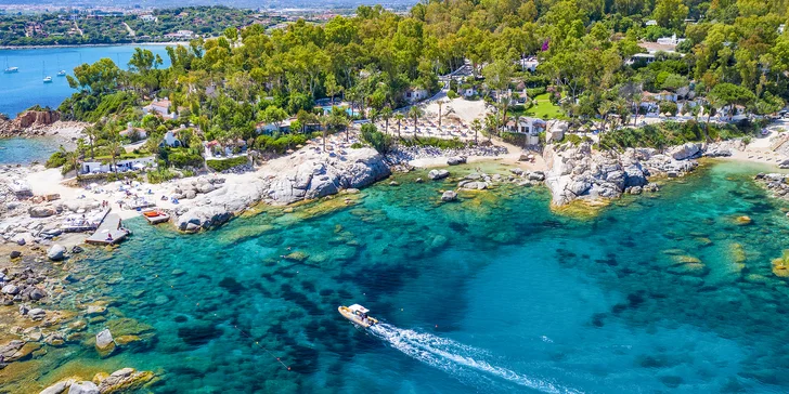 Sardinie: 4* rezort se stravou, bazény a spa, vč. vstupu do přírodního parku Naturalistico Bellavista