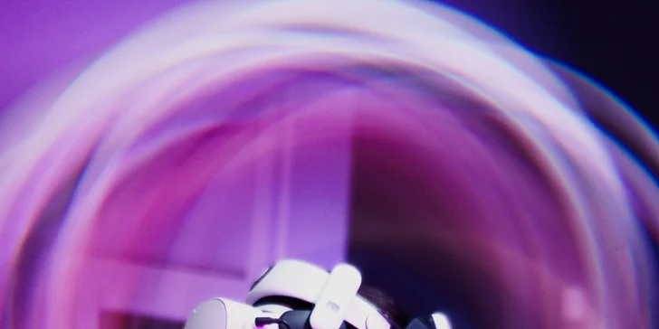 Virtuální realita na špičkovém herním zařízení Meta Quest 2: 55 minut až pro 4 hráče, mnoho různých her