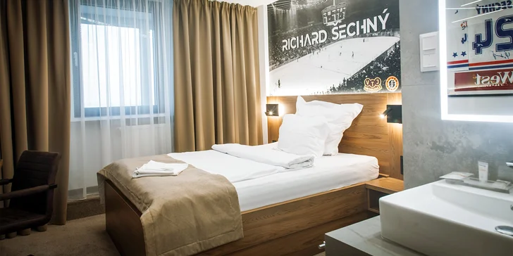 Pobyt se snídaní v Michalovcích, tematické pokoje pro milovníky hokeje a historie