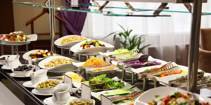 Pobyt v maďarském Hévízu kousek od Balatonu: polopenze a neomezený wellness