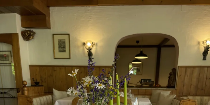 Zima v rakouských Alpách: 3* hotel se snídaní i polopenzí, sauny, karta výhod