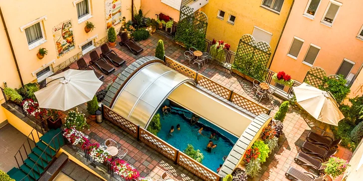 Pobyt v maďarském Hévízu kousek od Balatonu: polopenze a neomezený wellness