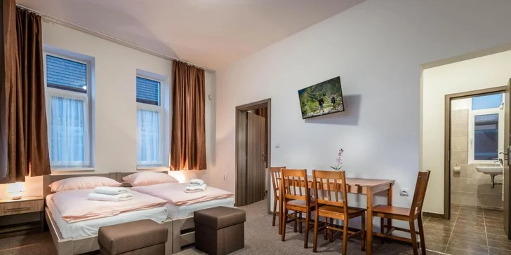 Pobyt v klidné části Demänové: penzion se snídaní, vstup do wellness