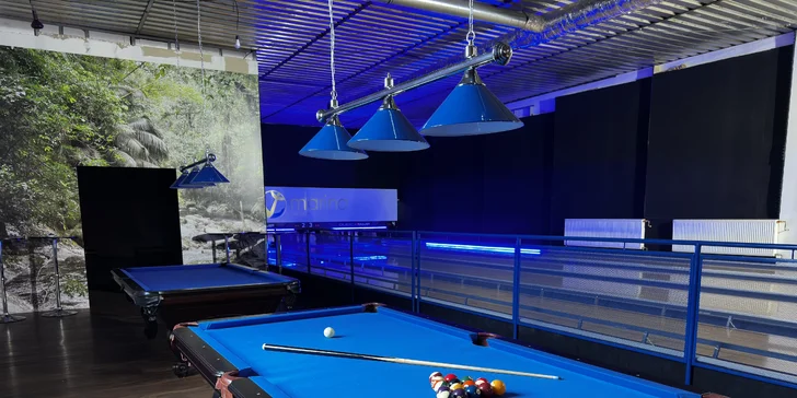 1 nebo 2 hodiny bowlingu pro 2 až 4 osoby i varianta s nápojem v ceně