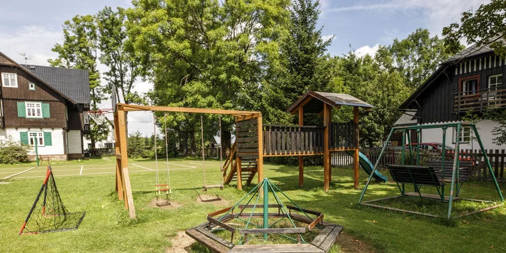 Pobyt ve vyhlášeném historickém penzionu Rejvíz s výborným jídlem a wellness