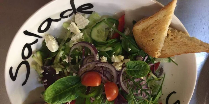 Skvělý pobyt v penzionu Podhájska se snídaní či polopenzí a možností vstupu do wellness