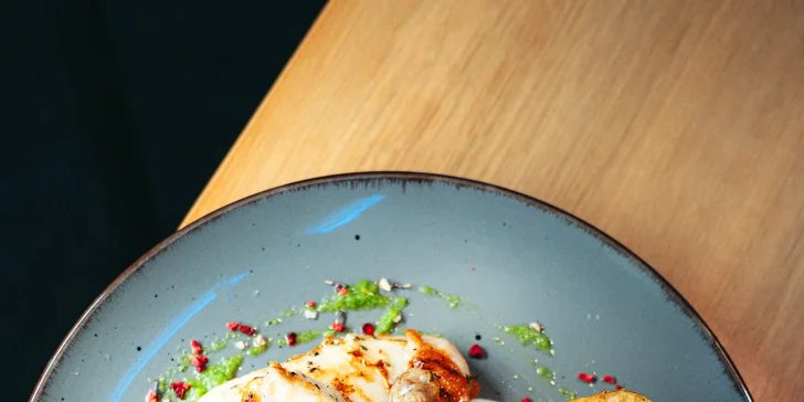 Zážitkový pobyt na jižní Moravě: snídaně, 3chodová večeře, privátní wellness i víno z vlastního vinařství