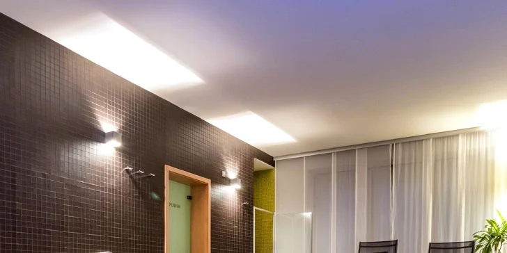 Zážitkový pobyt na jižní Moravě: snídaně, 3chodová večeře, privátní wellness i víno z vlastního vinařství