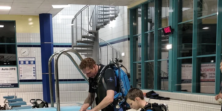 Rekreační potápění: zkušební ponor v plaveckém bazénu pro jednoho