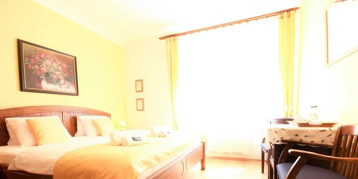 Pohoda v srdci Mikulova: víno, domácí dezerty a komfort s atmosférou první republiky