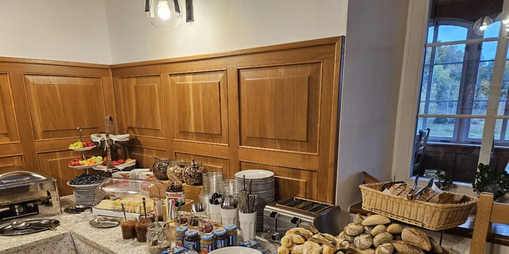 České Švýcarsko: útulný penzion se snídaní i možnost procházky s oslíky