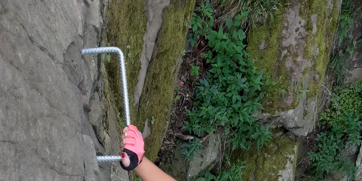 Via Ferrata: lezení po Slánské hoře u Slaného až pro 3 osoby