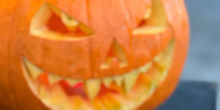 Slavné kouzelnické nápoje, vánoční kávové speciály i permanentky na 3 nebo 10 káv s sebou