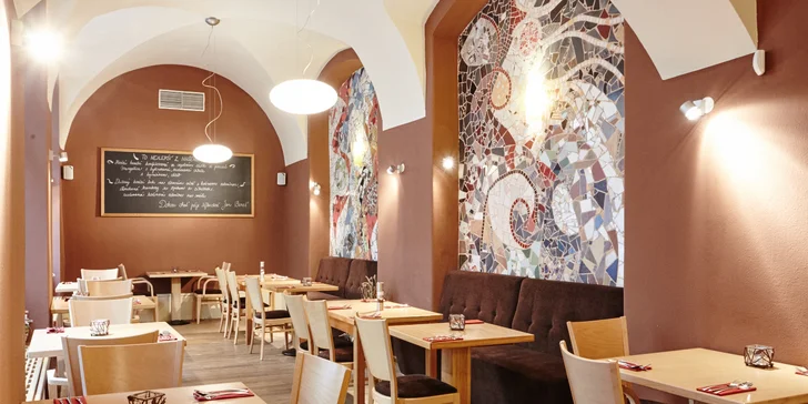 Otevřené vouchery na pokrmy i nápoje z vyhlášené české restaurace Naše Farma