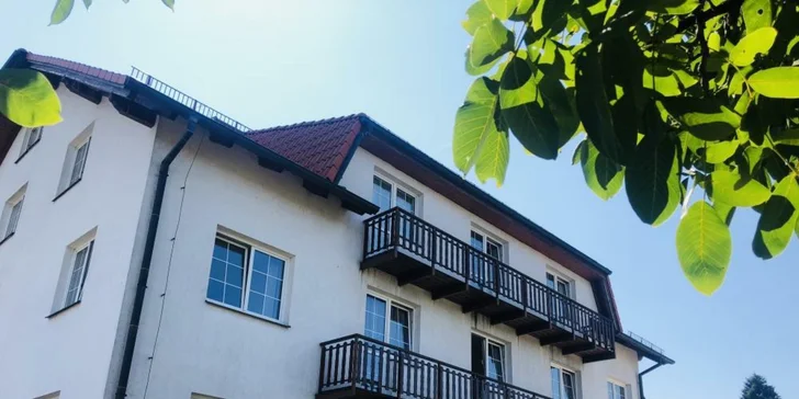 Pohoda u Klatov se snídaněmi, tříchodovou večeří a privátním wellness