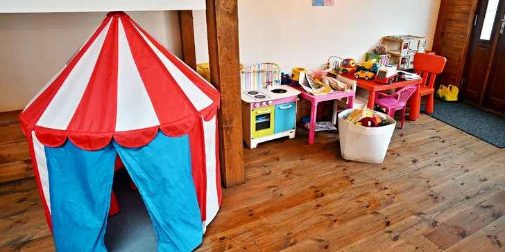 Dejte si do nosu poctivou masovou dobrotou: 300gramový tatarák s topinkami