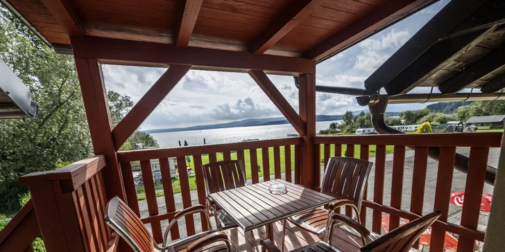 Dovolená na břehu Lipna: možnost snídaní, výlety, sport, v zimě běžky i sjezdovky