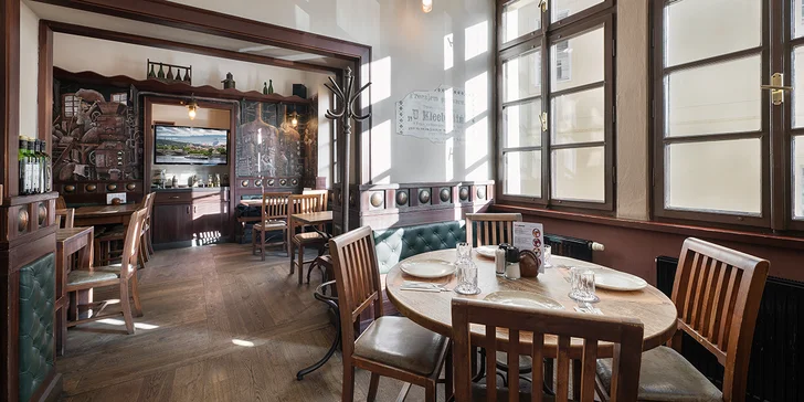 Křídla nebo sendvič s degustací piv U Tří růží