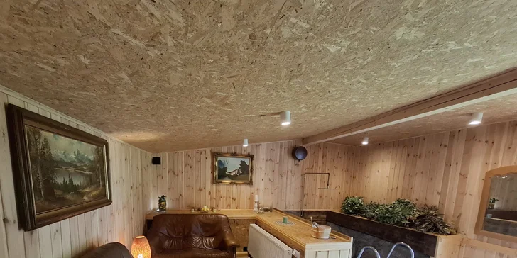 Chatová osada v polských Krkonoších: pokoje až pro 5 osob se snídaní, sauna