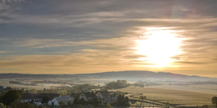 Chata v Českém ráji pro 2 osoby i relaxace v koupacím sudu a sauně