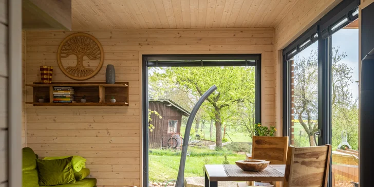 Chata v Českém ráji pro 2 osoby i relaxace v koupacím sudu a sauně