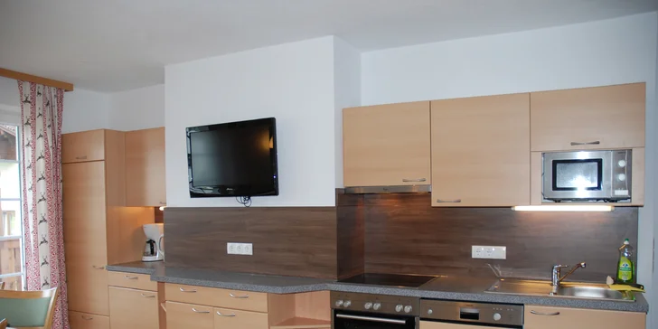 Alpské středisko Flachau: apartmány se vstupem do wellness, v létě karta výhod