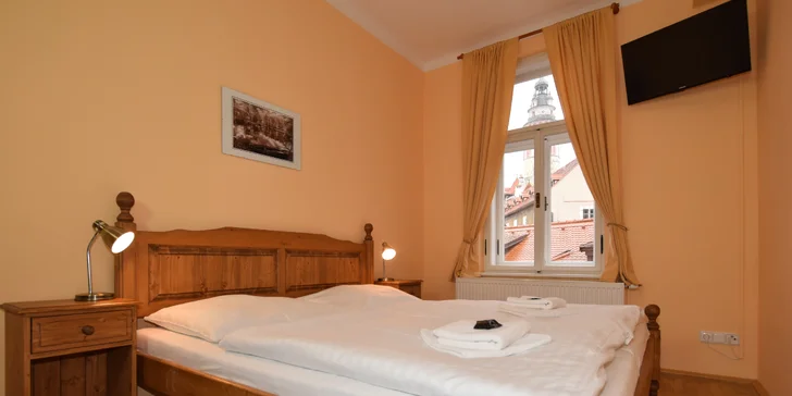 Romantika v Českém Krumlově: apartmá či pokoj u krumlovského zámku, vč. možnosti snídaně