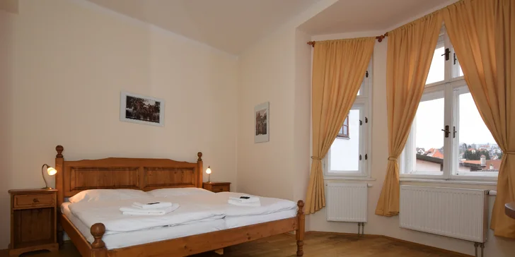 Romantika v Českém Krumlově: apartmá či pokoj u krumlovského zámku, vč. možnosti snídaně