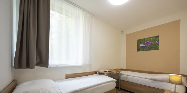 Apartmány v Dolním Smokovci se snídaní, sýrovým talířem a lahví vína