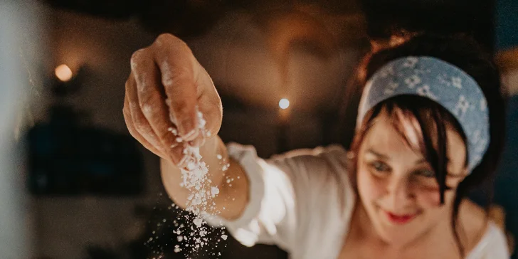 6hod. kurz pečení kvasového chleba od A do Z: hnětení, kynutí i vytopení tradiční pece