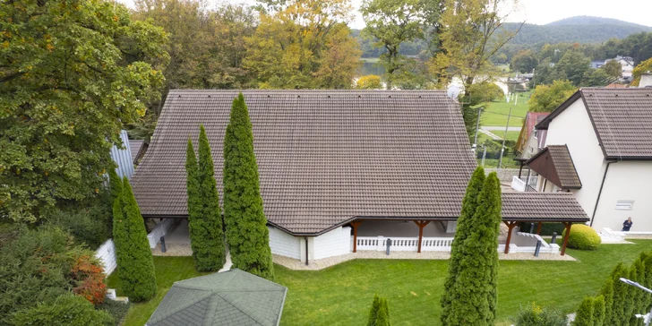Relax a pohoda u Vinianského jezera: mezonetový apartmán až pro 6 osob, wellness