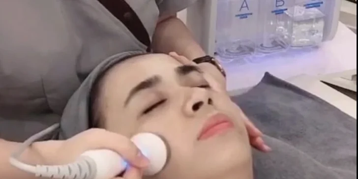 Kosmetické balíčky pro všechny typy pleti: rozjasnění, hydratace i omlazení