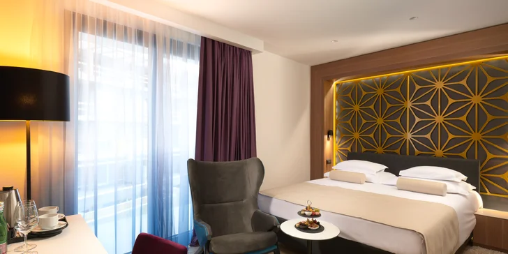 Chorvatský Split: 4* hotel u pláže, wellness, snídaně, plná či polopenze