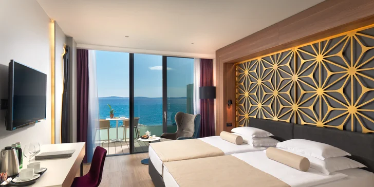 Chorvatský Split: 4* hotel u pláže, wellness, snídaně, plná či polopenze