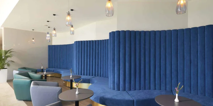 Chorvatský Split: 4* hotel u pláže, wellness, snídaně, plná či polopenze