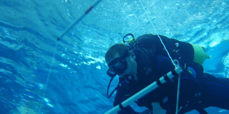 Zkušební ponor či komplexní potápěčský kurz s