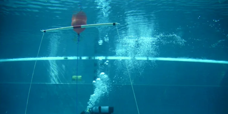 Zkušební ponor či komplexní potápěčský kurz s