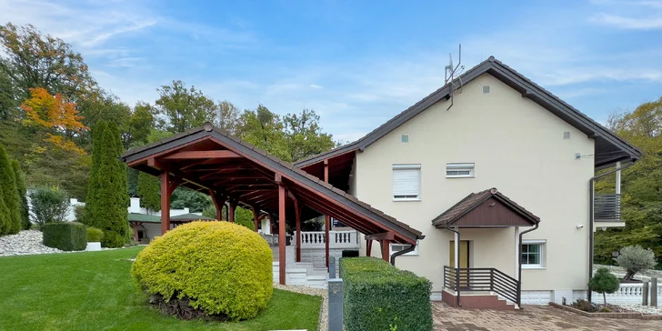 Relax a pohoda u Vinianského jezera: mezonetový apartmán až pro 6 osob, wellness