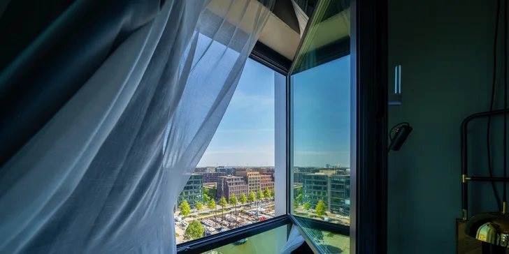 Objevte kouzelné uličky Amsterdamu: 4* hotel u moře se snídaní či polopenzí