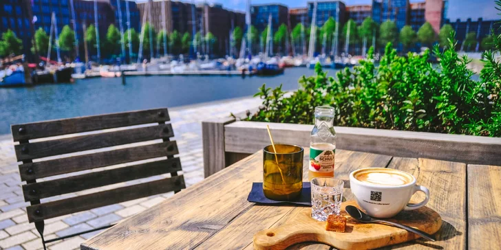 Objevte kouzelné uličky Amsterdamu: 4* hotel u moře se snídaní či polopenzí