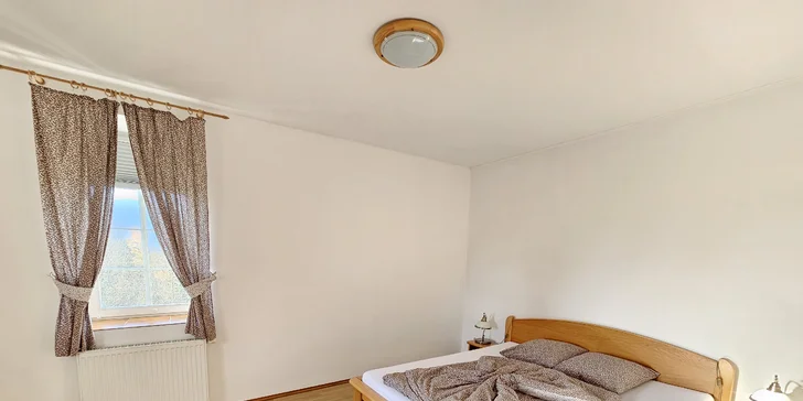 České Švýcarsko: útulný penzion se snídaní i možnost procházky s oslíky