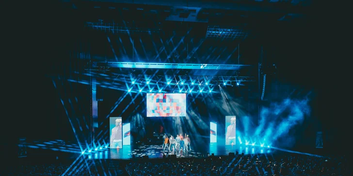 Show vymakaných těl: 90min. žhavé vystoupení pánské skupiny Men4Queen v Jihlavě