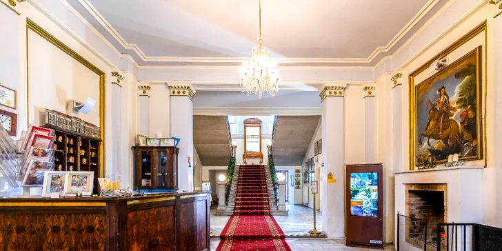 Hraběcí pobyt v zámečku nedaleko Nitry: polopenze, bowling i sleva do termálů